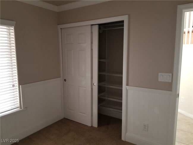 Building Photo - 6447 Oak Savanna Ct