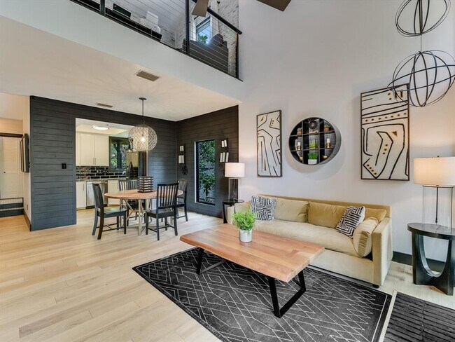 Building Photo - 5701 Westslope Dr