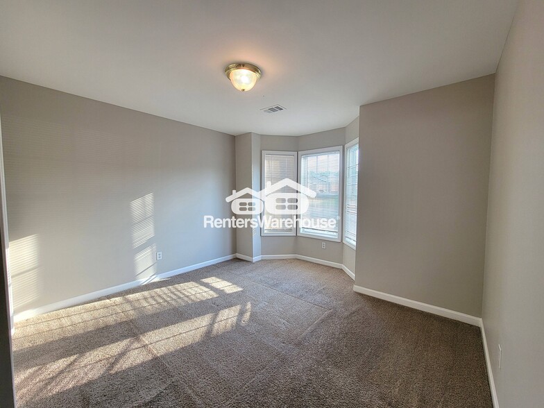 Building Photo - 7712 Autry Cir