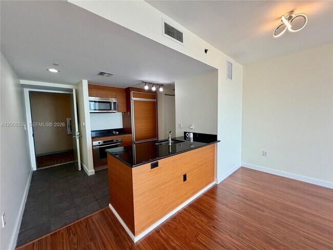 Building Photo - 50 Biscayne Blvd