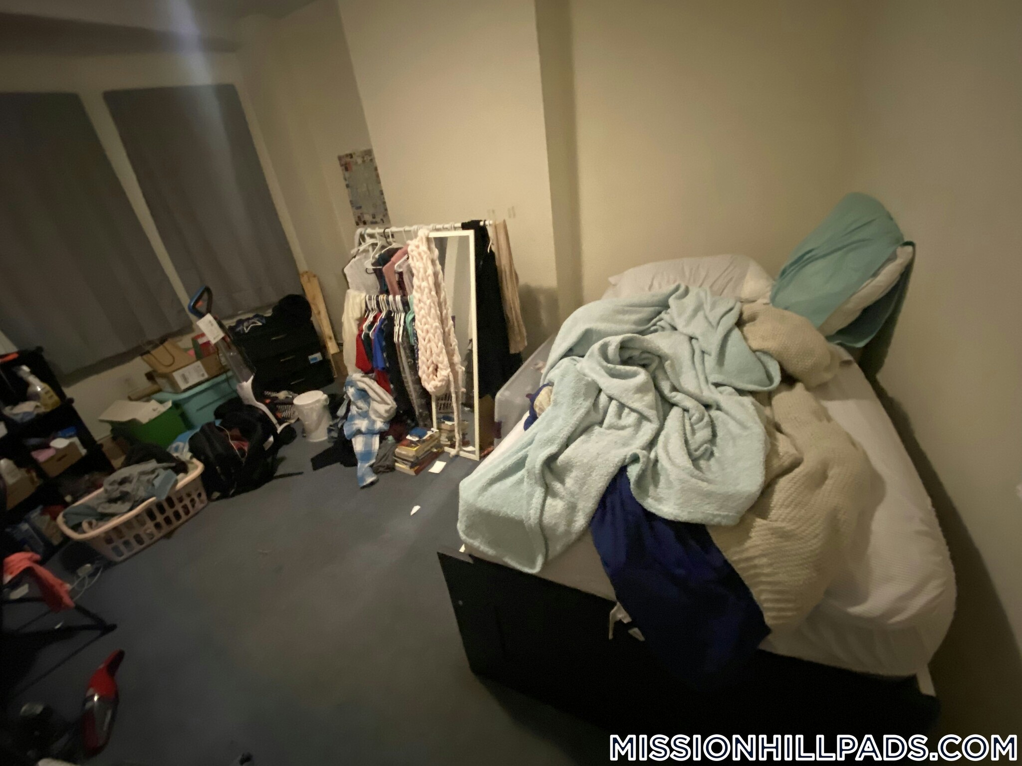 Building Photo - 822 Huntington Ave