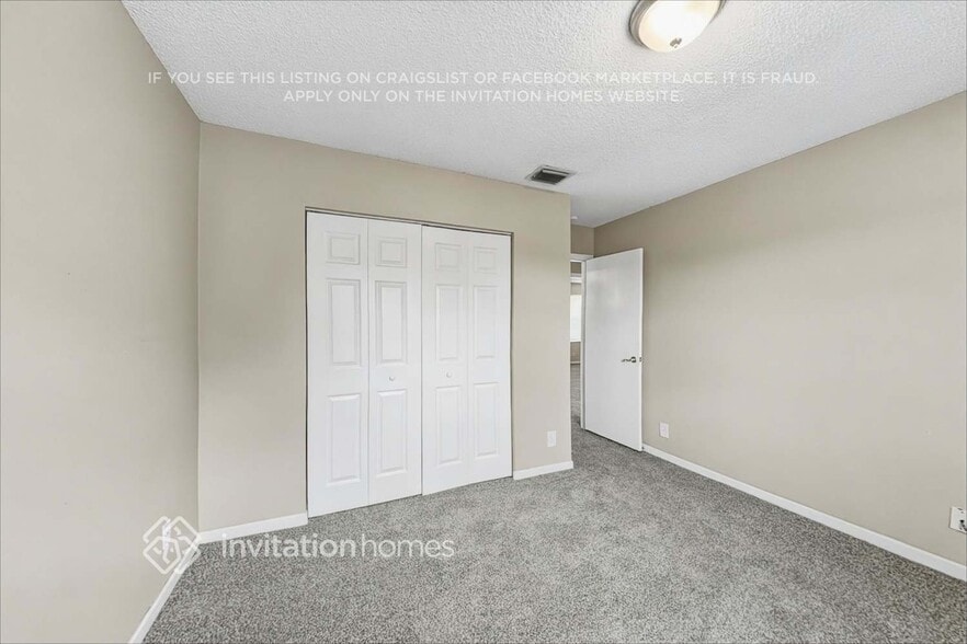 Building Photo - 7697 Springfield Lake Dr