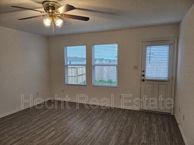 Building Photo - 5911 Coahulia Rdg
