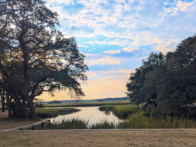 Building Photo - 2 Bedroom 1 Bath Home in Howells Point, Sunset Harbor, Bolivia, N C