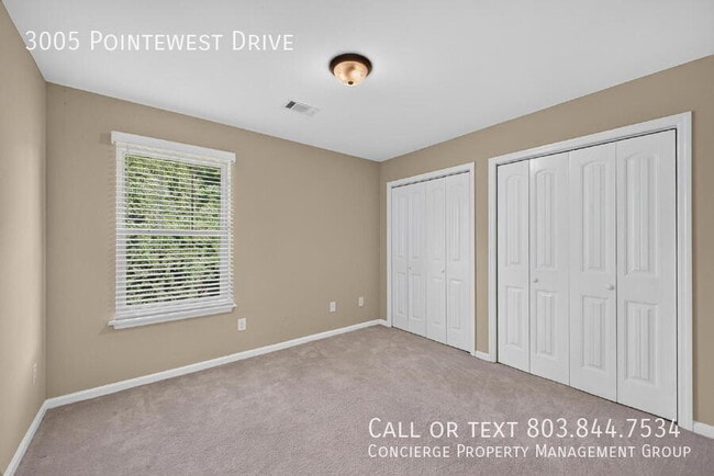 Building Photo - 3005 Pointewest Dr