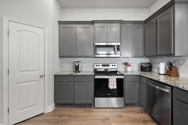 Building Photo - 1707 Aleia Cv