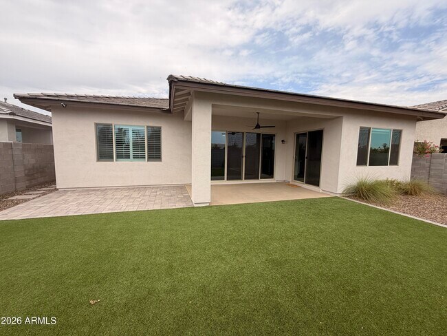 Building Photo - 5151 N 181st Dr