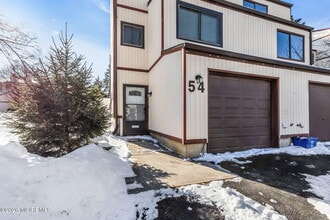 Building Photo - 54 Ellen Heath Dr