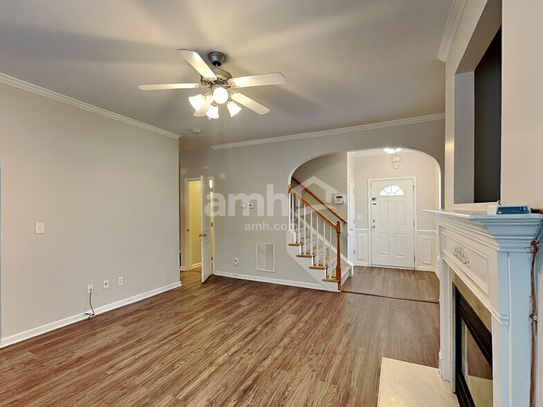 Building Photo - 3324 Glamorgan Ct