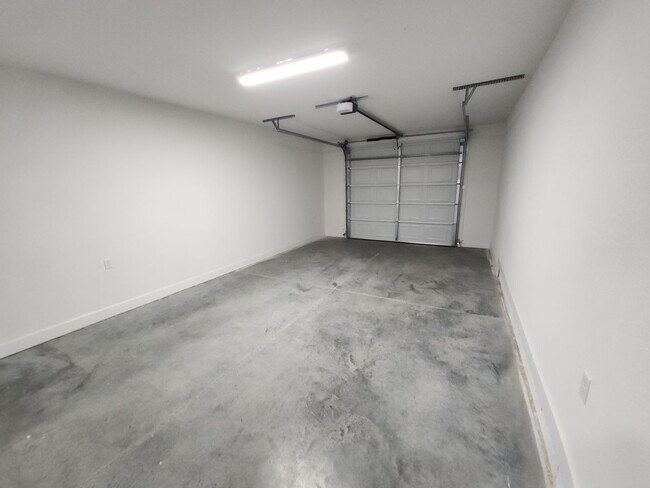 Building Photo - 1539-1539 N 2nd St