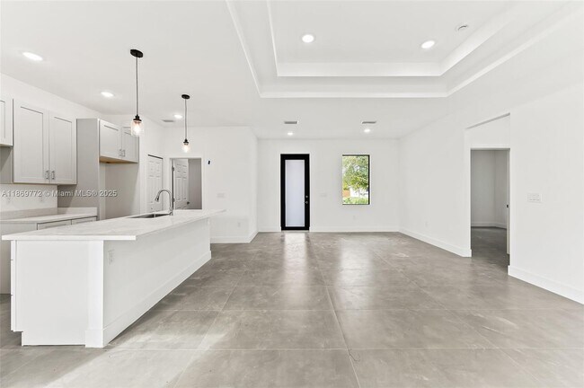 Building Photo - 3705-3737 37th St SW