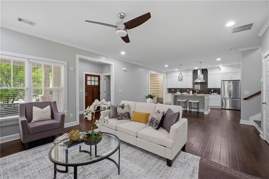 Building Photo - 2681 Oak Leaf Pl
