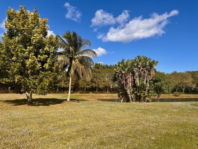 Building Photo - 3620 Miramontes Cir