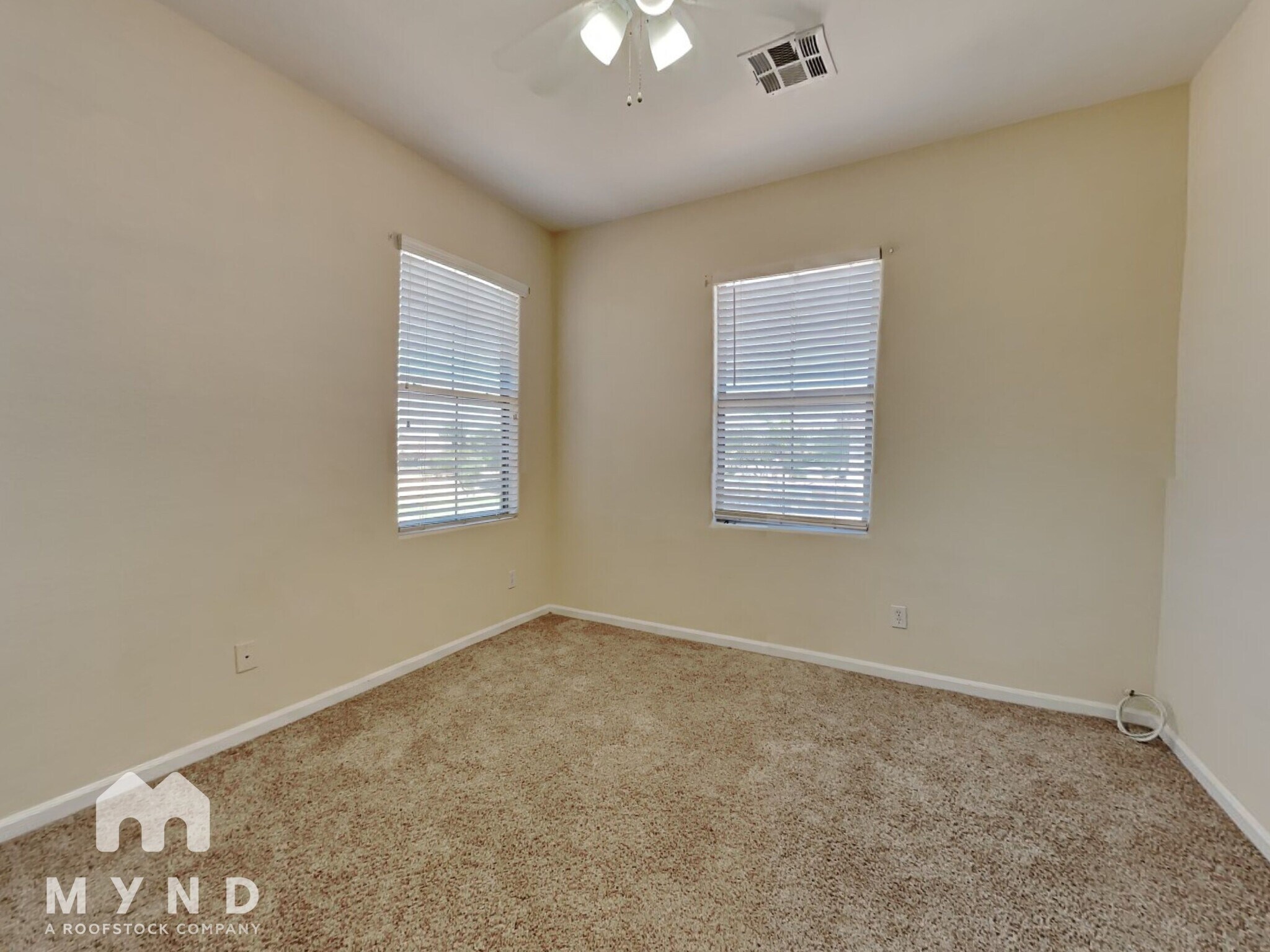 Building Photo - 13514 W Cypress St