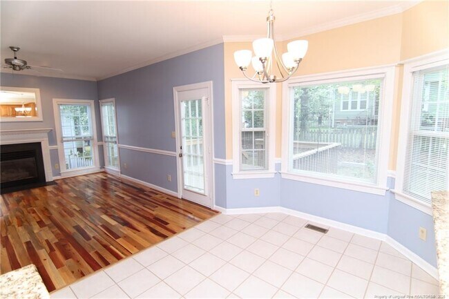 Building Photo - 2021 Shadow Creek Dr