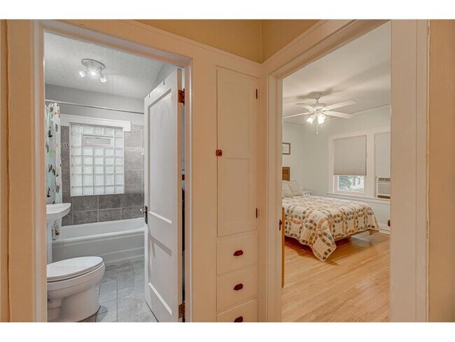 Building Photo - 4720 Nicollet Ave