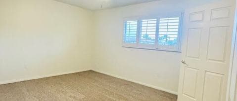 Building Photo - 360 Rosecrans St