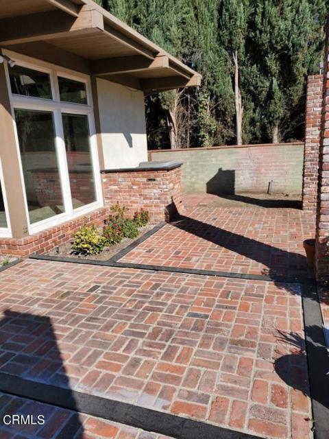 Building Photo - 420 Leda Ln