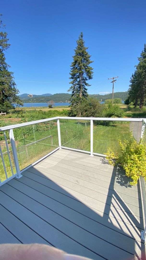 Building Photo - Lakeview Property in Hauser; Utilities Included