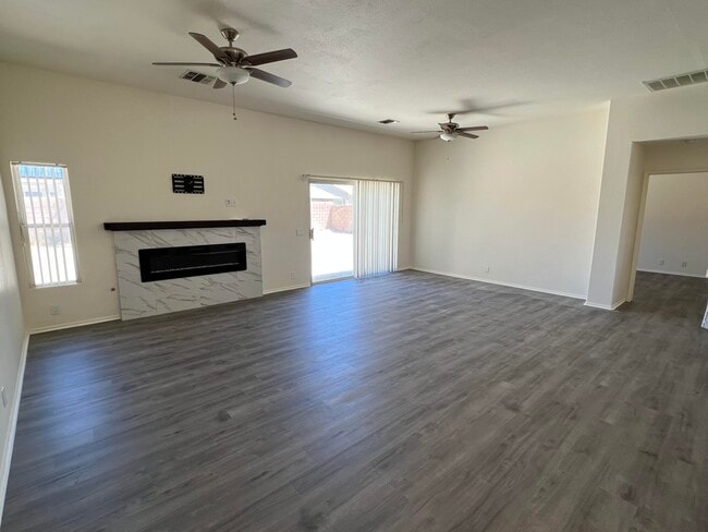 Building Photo - 68392 Riviera Rd