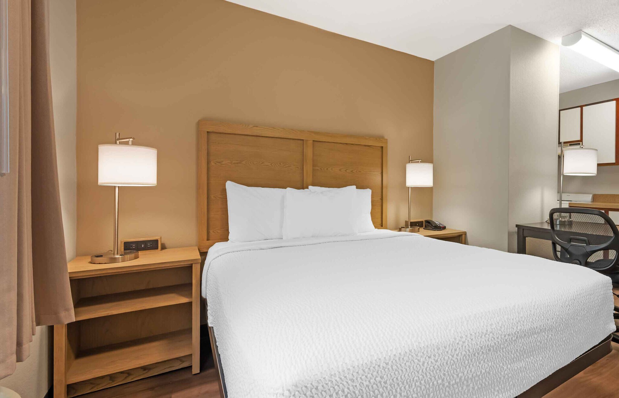 Building Photo - Furnished Studio-Dayton - Fairborn