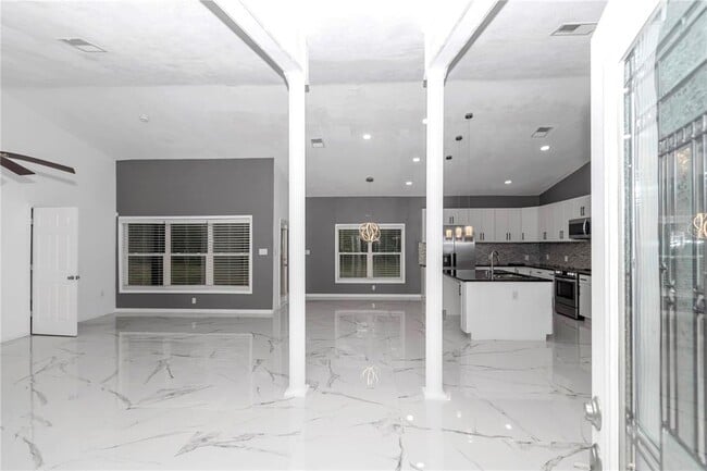 Building Photo - 14550 SW 61st Ct