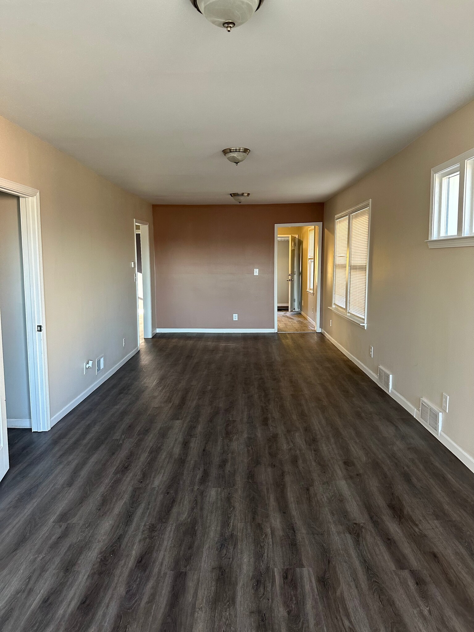 Livingroom - 349 Westminster St