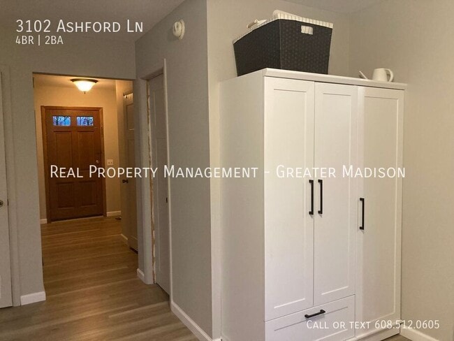 Building Photo - 3102 Ashford Ln