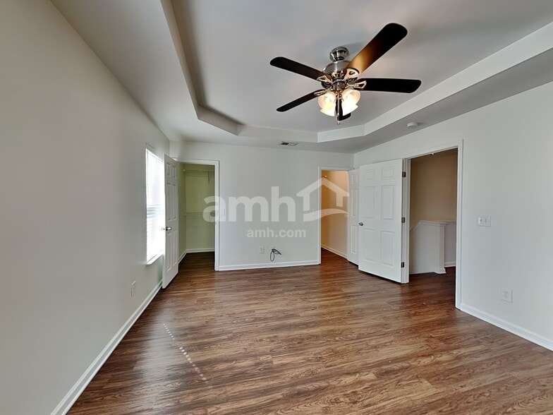 Building Photo - 141 Claybrook Ln