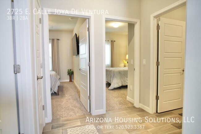 Building Photo - 2725 East Calle Joya de Ventura