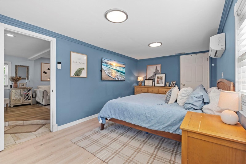 Building Photo - 7095 111th St N