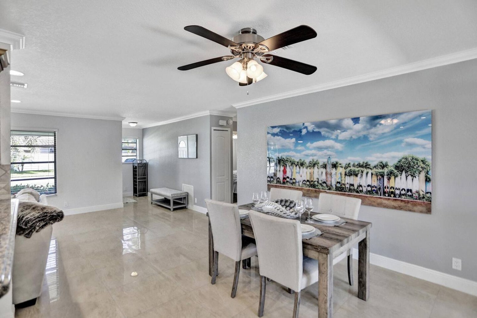 Building Photo - 2600 NE 52nd Ct