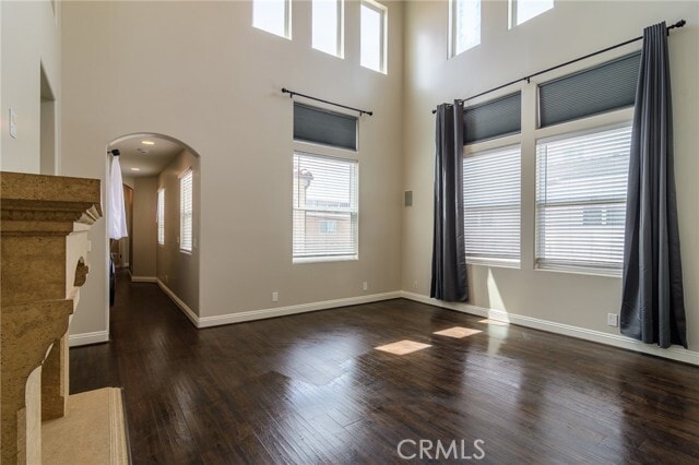 Building Photo - 314 13th St