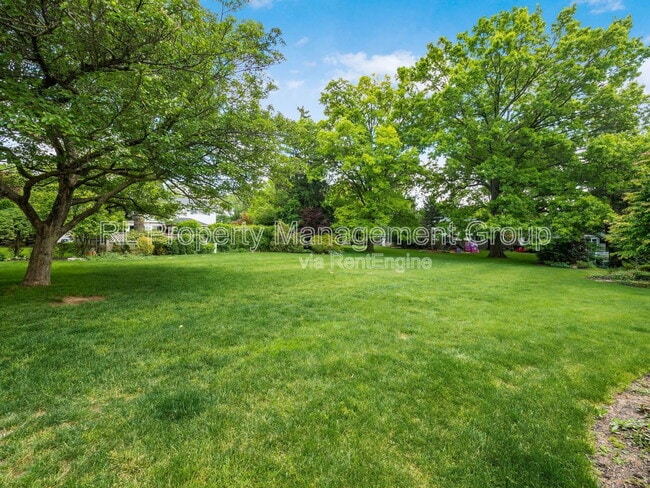 Building Photo - 1627 Keats Ct
