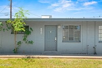 Building Photo - 1102 S Stratton Ln