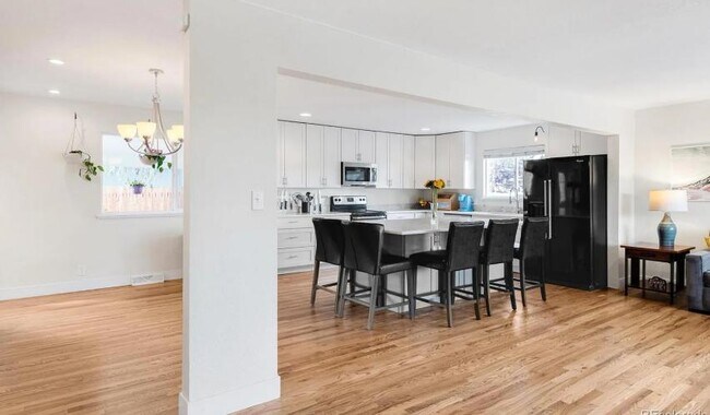 Building Photo - 10490 W Dakota Ave