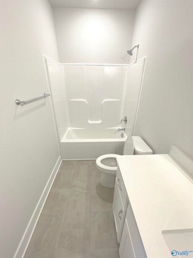 Building Photo - 156 Rugby Dr