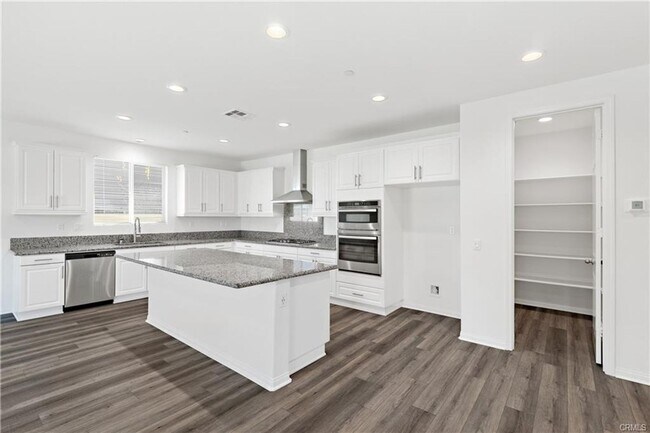 Building Photo - 2022 Built 4 bedroom WILDOMAR home for LEASE!