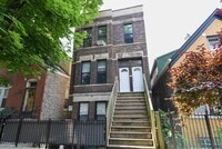 Building Photo - 2031 W Moffat St