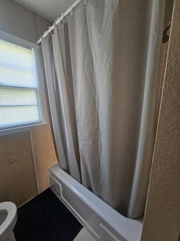 Building Photo - 504 Baker St