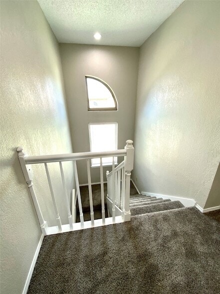 Building Photo - 500 Norwood Pl