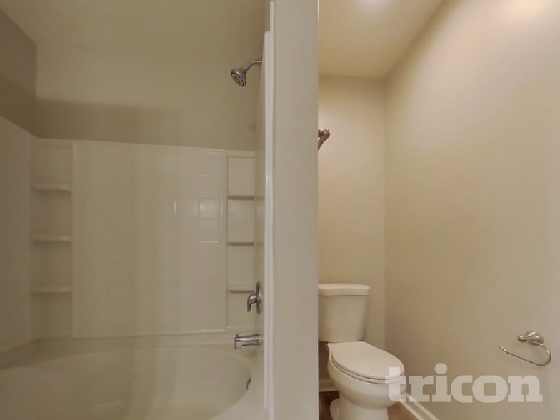 Building Photo - 2497 Foxtail Dr