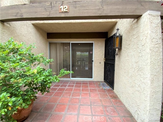 Building Photo - 504 W Huntington Dr