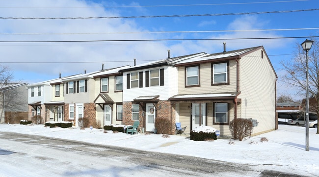 Building Photo - Devonshire Commons