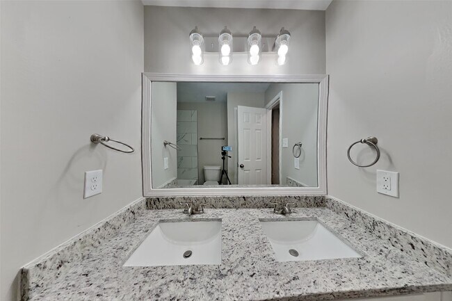 Building Photo - 1266 Deerbrook Dr