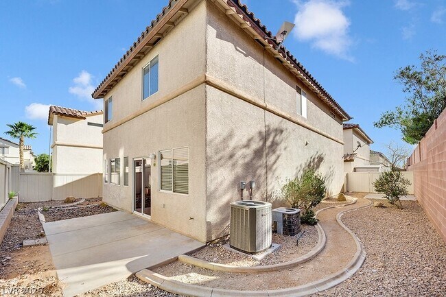 Building Photo - 5989 Banbury Heights Way