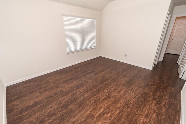 Building Photo - 2436 W Werrington Way