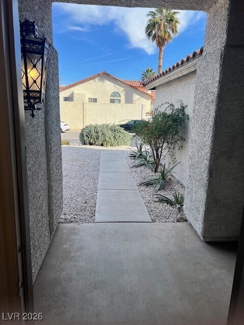 Building Photo - 723 Triple Crown St