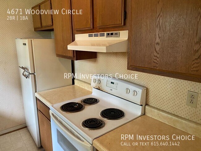 Building Photo - 4671 Woodview Cir