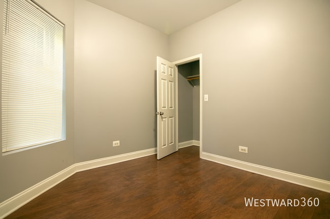 Building Photo - 6424 S Eberhart Ave
